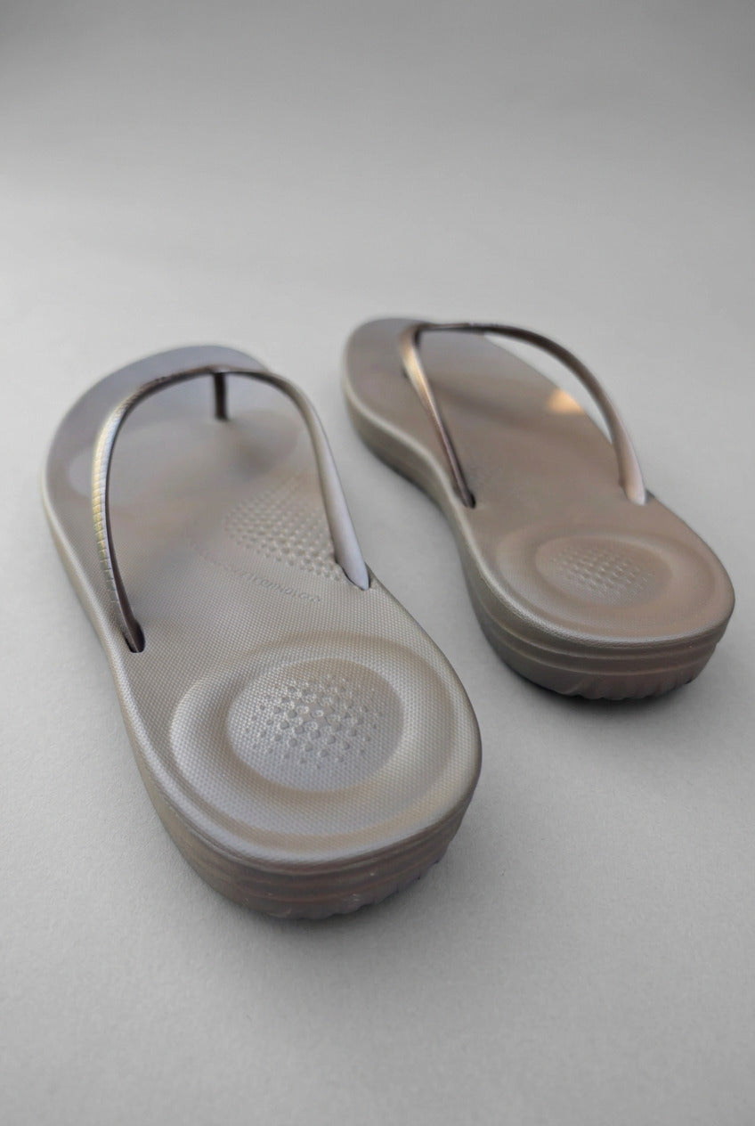 Ladies Fitflop Iqushion Ergonomic Flip-Flops Size UK 4 - Bronze