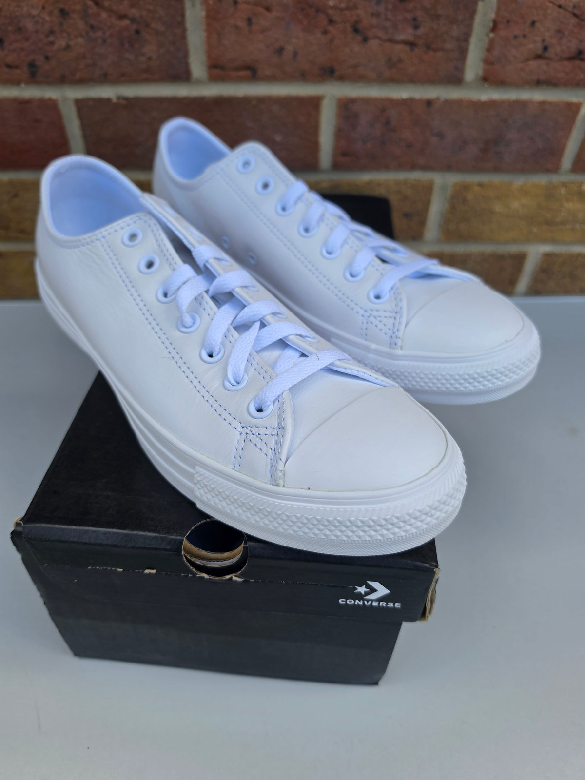 Converse Chuck Taylor All Star Ox Low-Top Trainers - UK Size 12 - 136823C